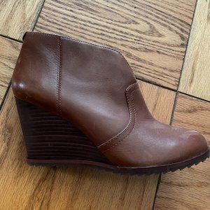 Dr. Scholl's Orig Collection Women's Inda Wedge Bootie Size 7